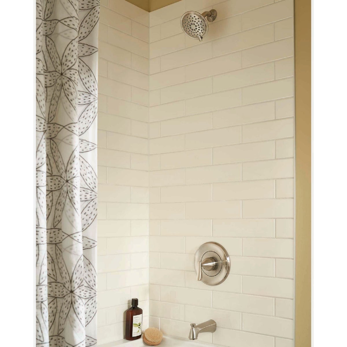 American Standard Chatfield Brushed Nickel Single-Handle Lever Tub & Shower Faucet Image 3