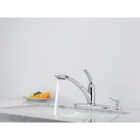 Delta Signature 1-Handle Lever Pull-Out Kitchen Faucet with Soap Dispenser, Chrome Image 3