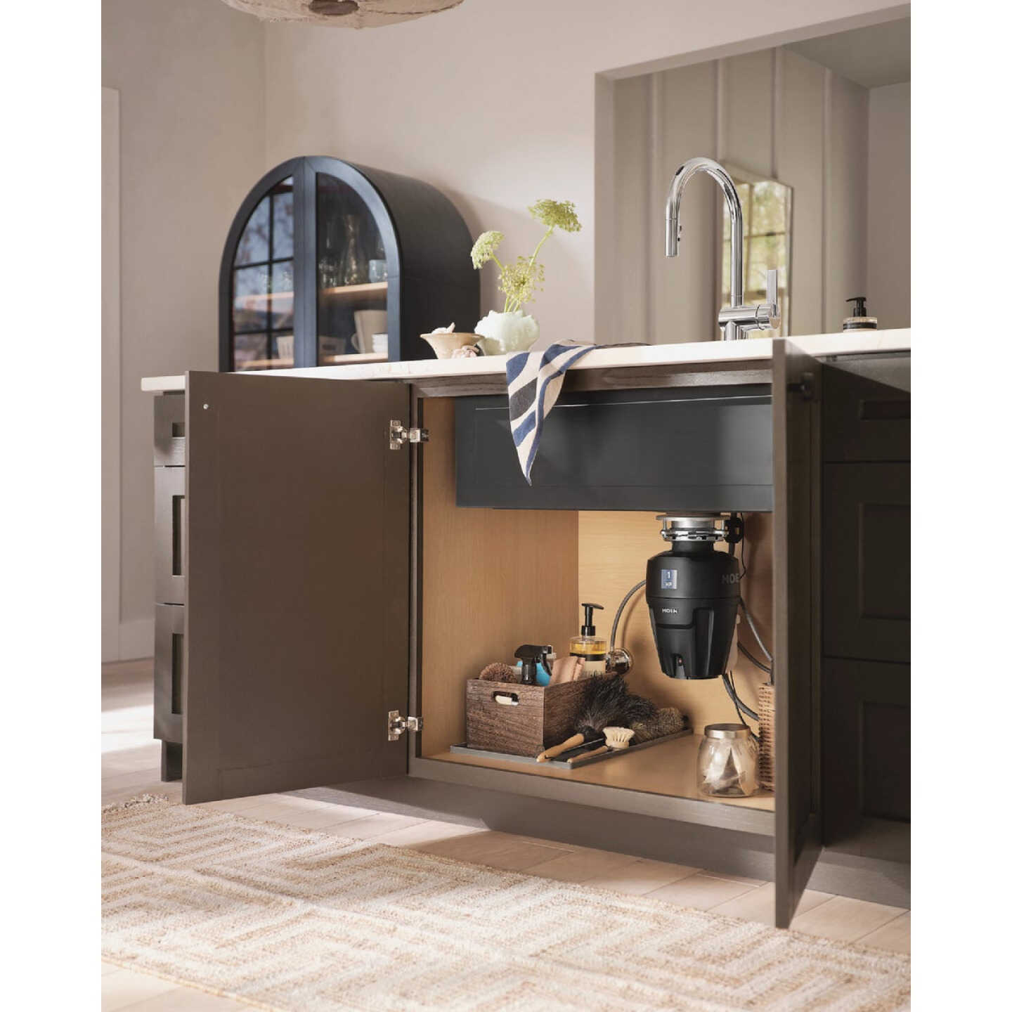 Moen Chef Series 1 HP Garbage Disposal Image 3