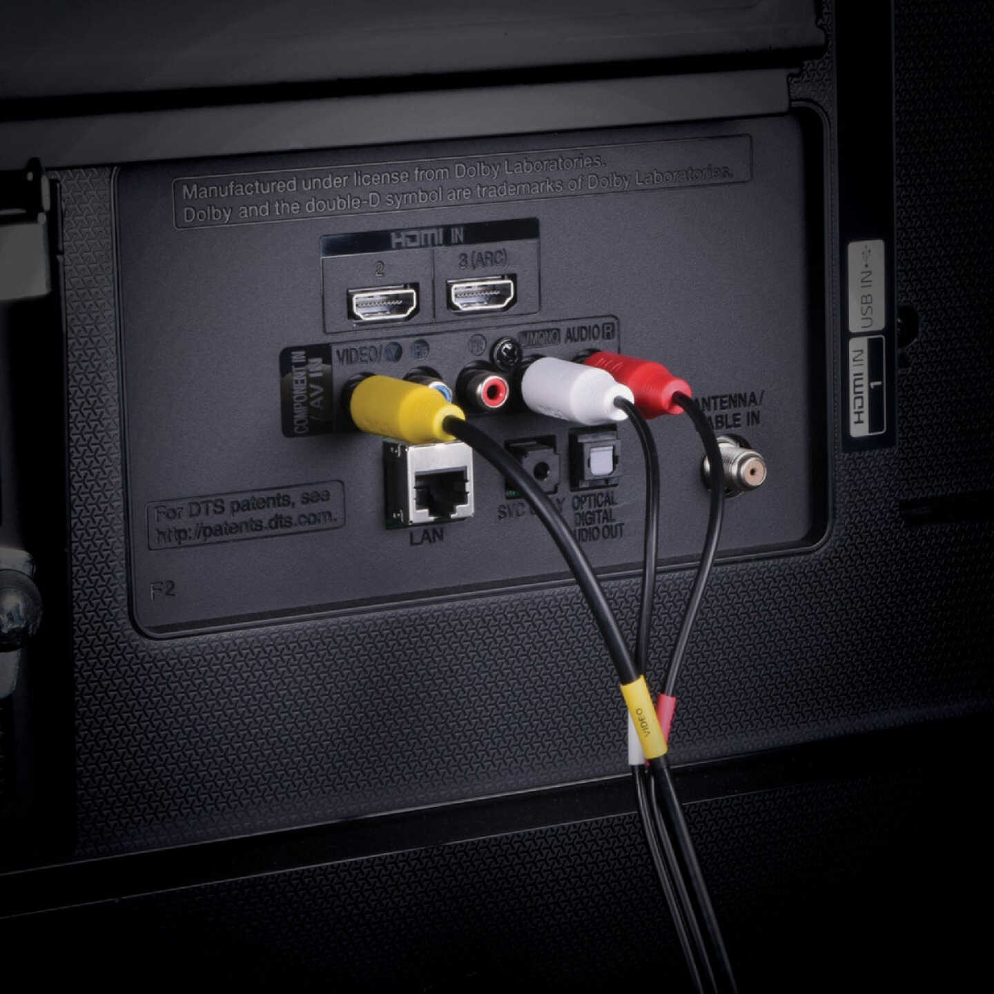 RCA 6 Ft. Black Audio/Video Dubbing Cable Image 2