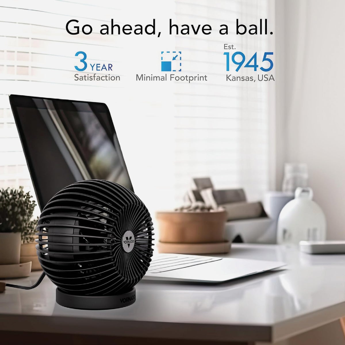 Vornado SPHERE 6 In. Personal Desktop Air Circulator Image 4