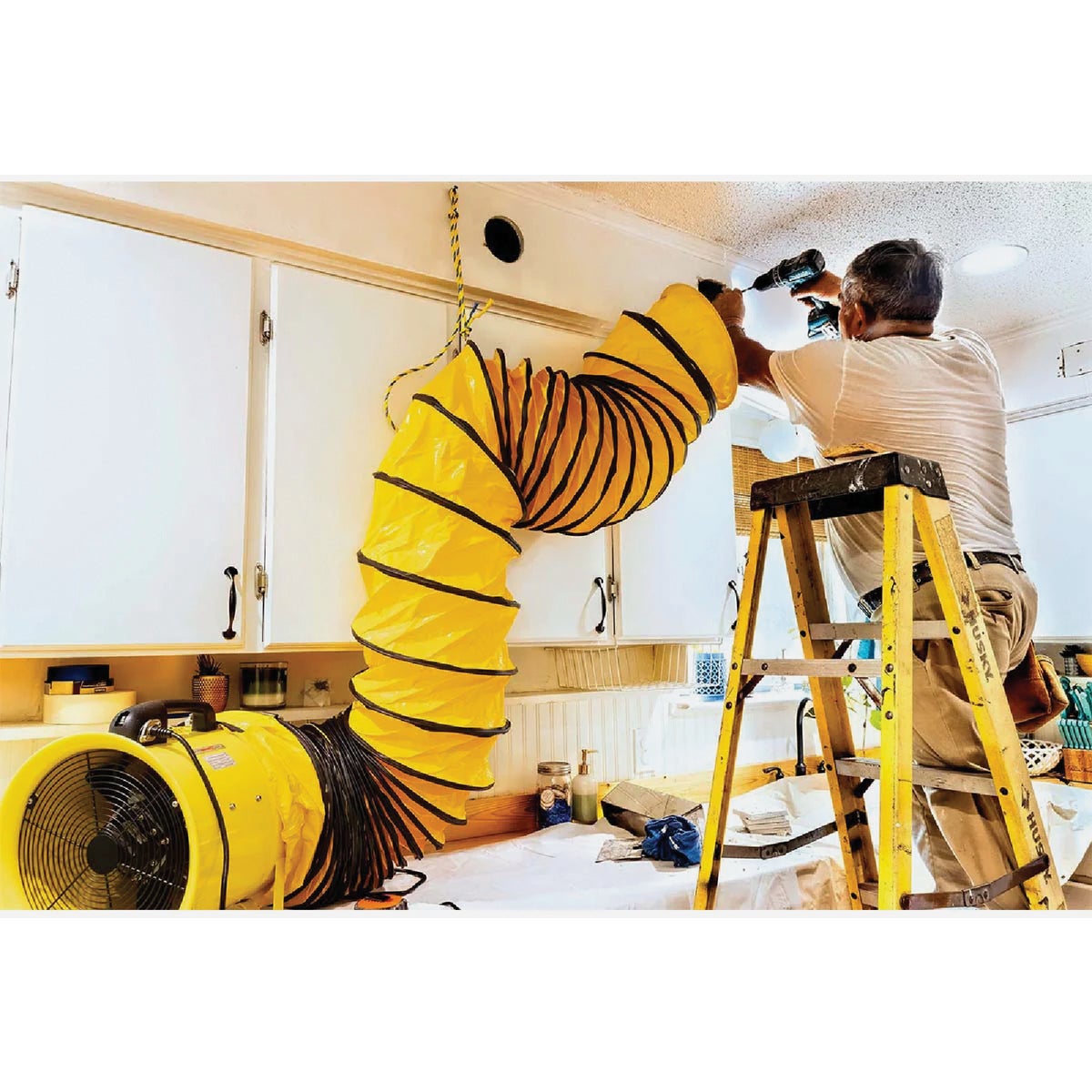 Maxx Air 12 In. Axial Confined Space Ventilator with Polyvinyl Hose Image 3