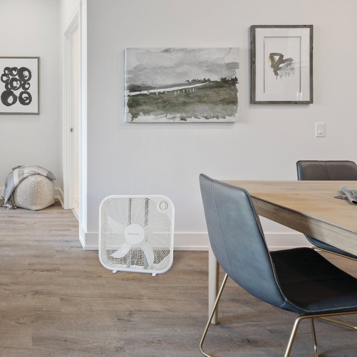 Denali Aire 20 In. 3-Speed White Box Fan Image 2