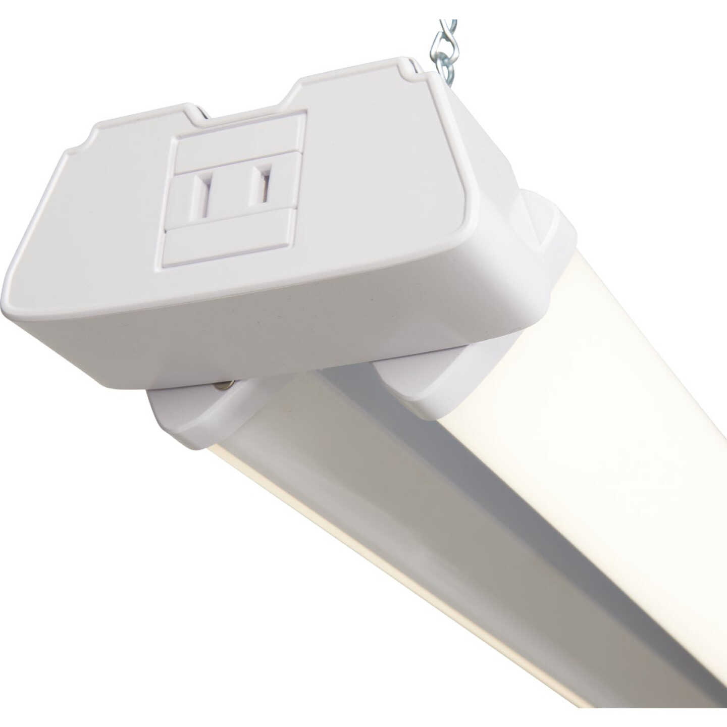 4 Ft. 2-Bulb LED Linkable Shop Light Fixture Image 8