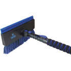 Hopkins SubZero Power-Force 35 In. to 54 In. Telescopic Snowbrush Image 4
