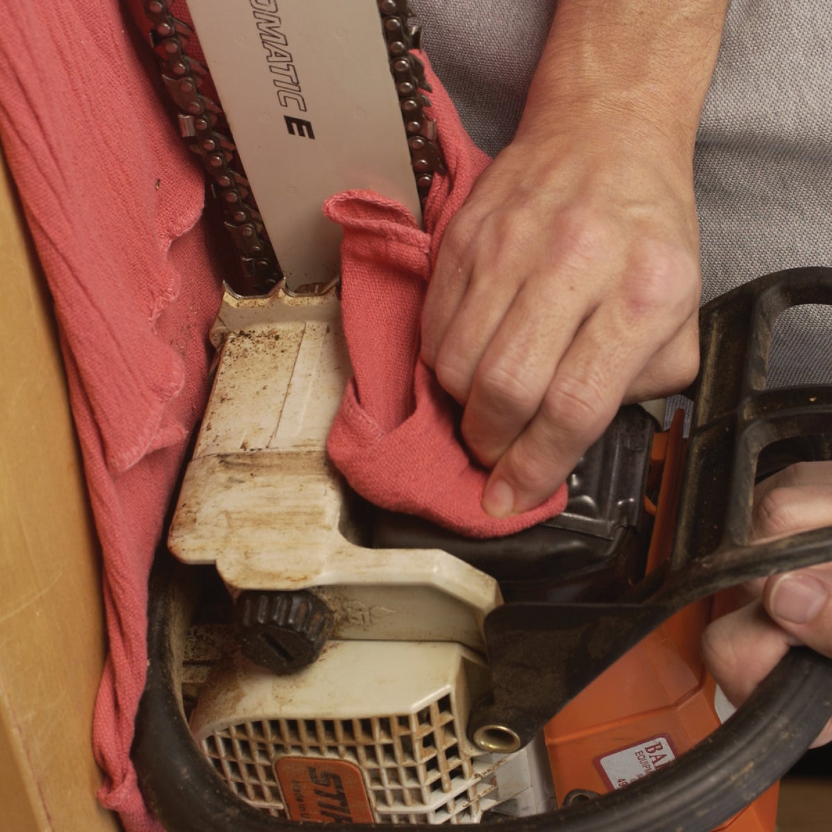 Trimaco 1/2 Lb. Colored Knit All Purpose Rags Image 3