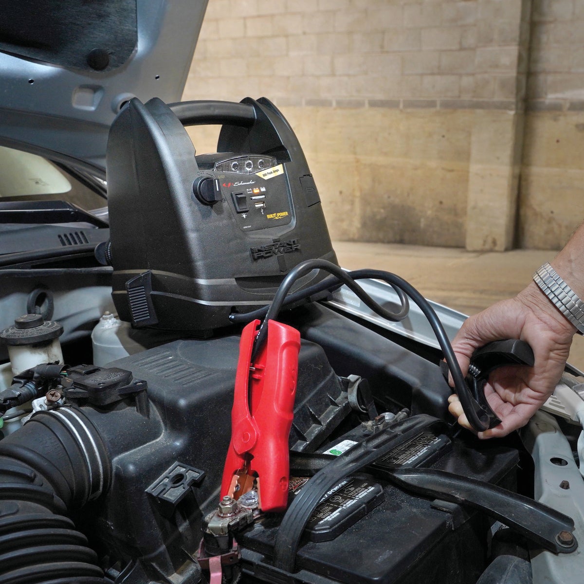 Schumacher 800A Jump Start System and Air Compressor Image 6