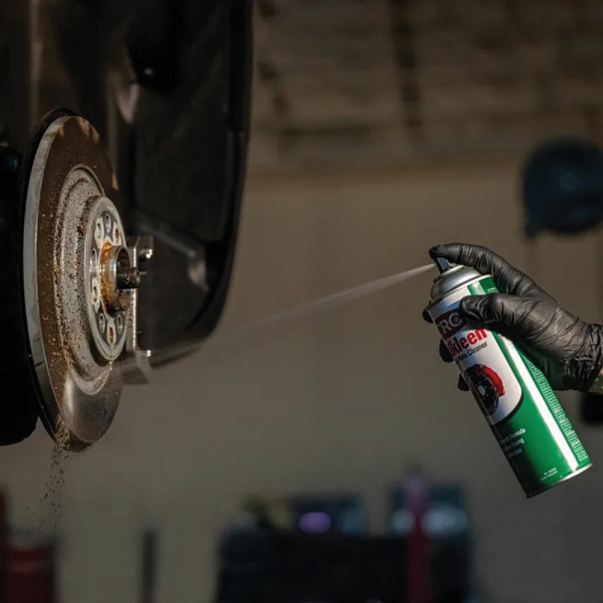 CRC Brakleen 14 Oz. Non-Chlorinated Low VOC Brake Parts Cleaner Image 2