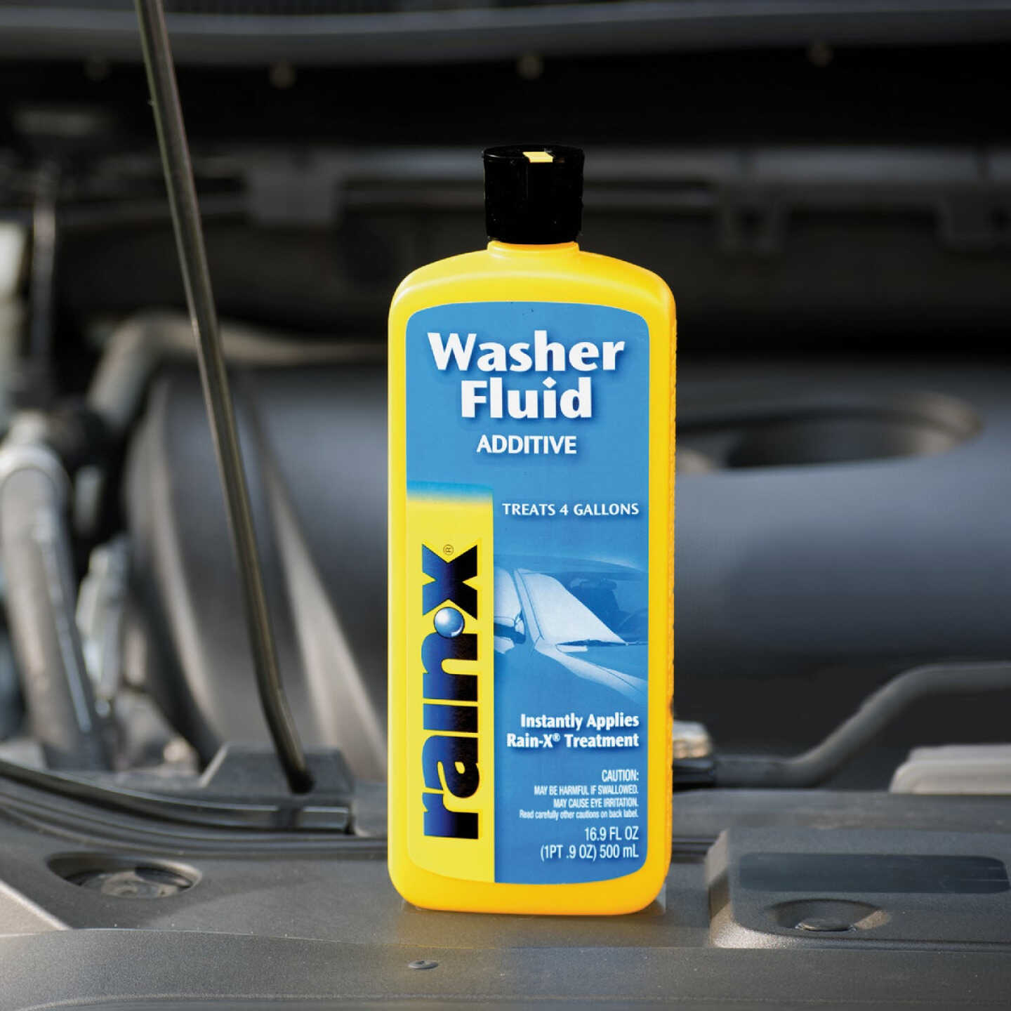 Rain-X 16.9 Oz. Squeeze Bottle Windshield Washer Additive Image 2