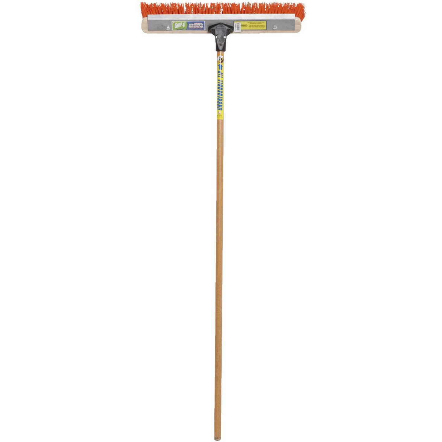 24" SCRAPER BROOM Image 1