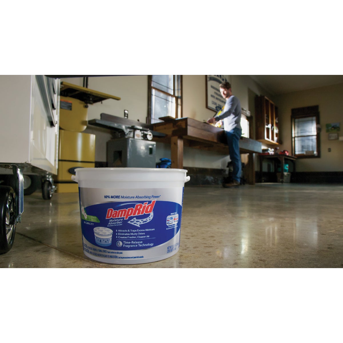 DampRid 2 Lb. 15.5 Oz Hi-Capacity Fresh Scent Moisture Absorber with Microban Image 4