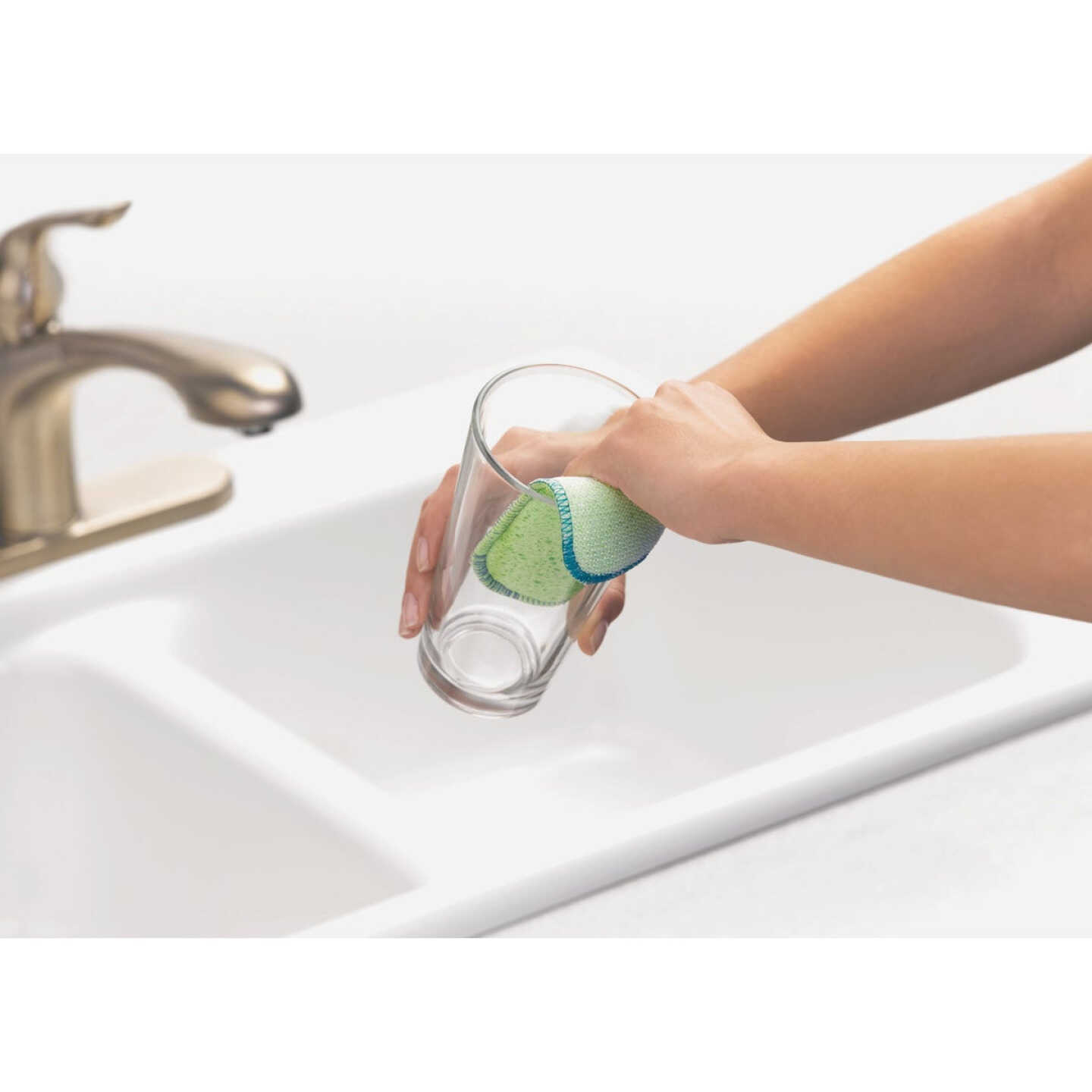 Scotch-Brite Dobie Scrub & Wipe Cloth, 5.9 In. x 3.9 In. (2-Pack) Image 2