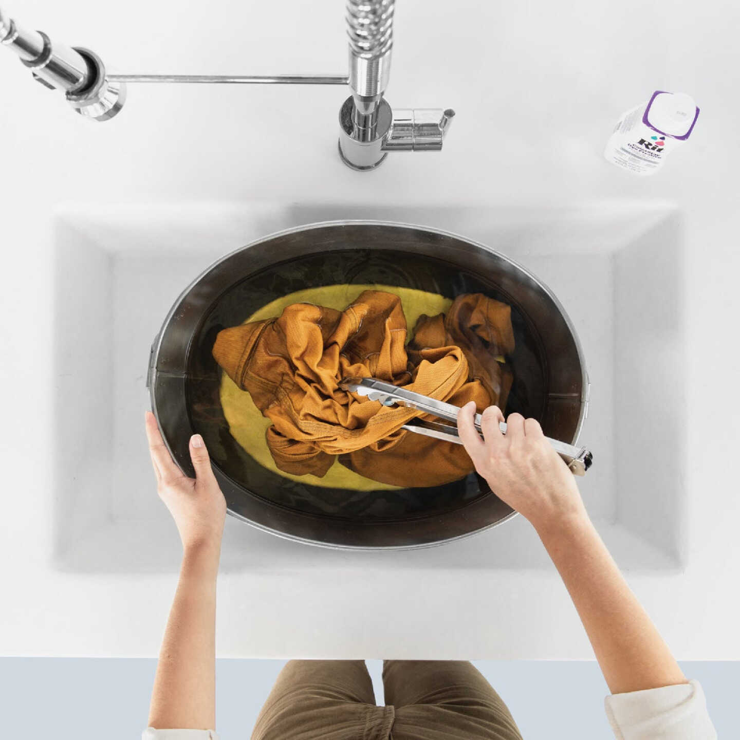 Rit Golden Yellow 1-1/8 Oz. Powder Dye Image 2