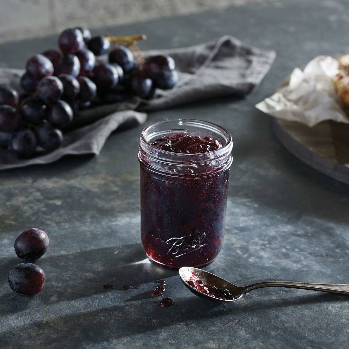 Ball 8 Oz. Regular Mason Jar (12-Count) Image 3