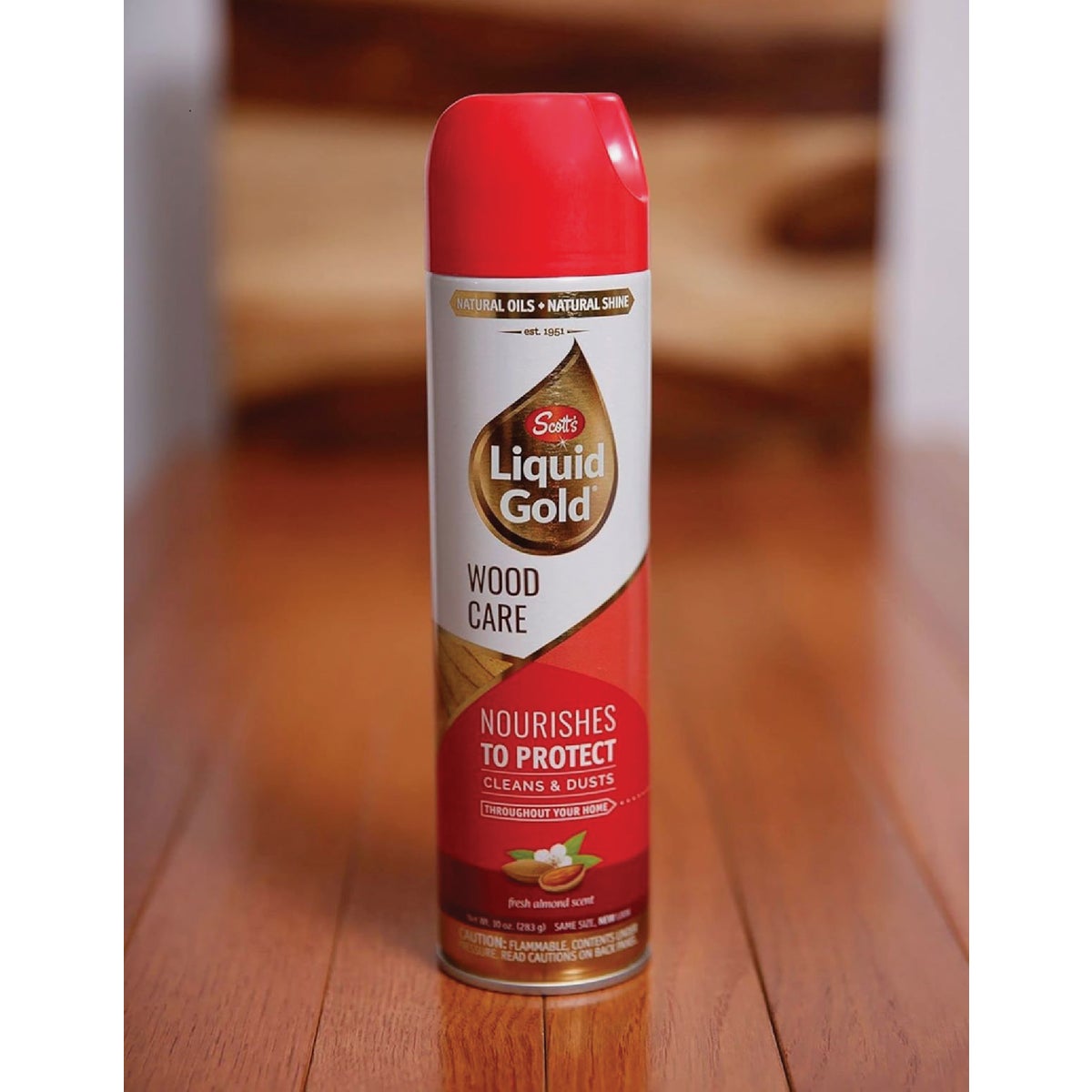 Scott's Liquid Gold 11.5 Oz. Wood Cleaner & Preservative Image 3