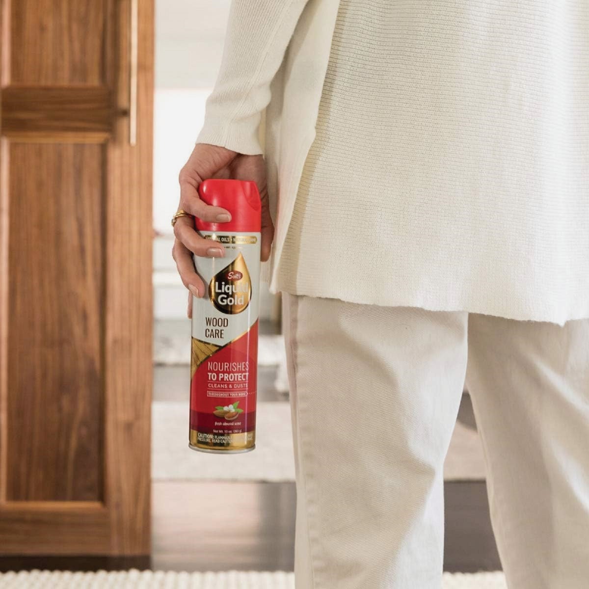 Scott's Liquid Gold 11.5 Oz. Wood Cleaner & Preservative Image 4