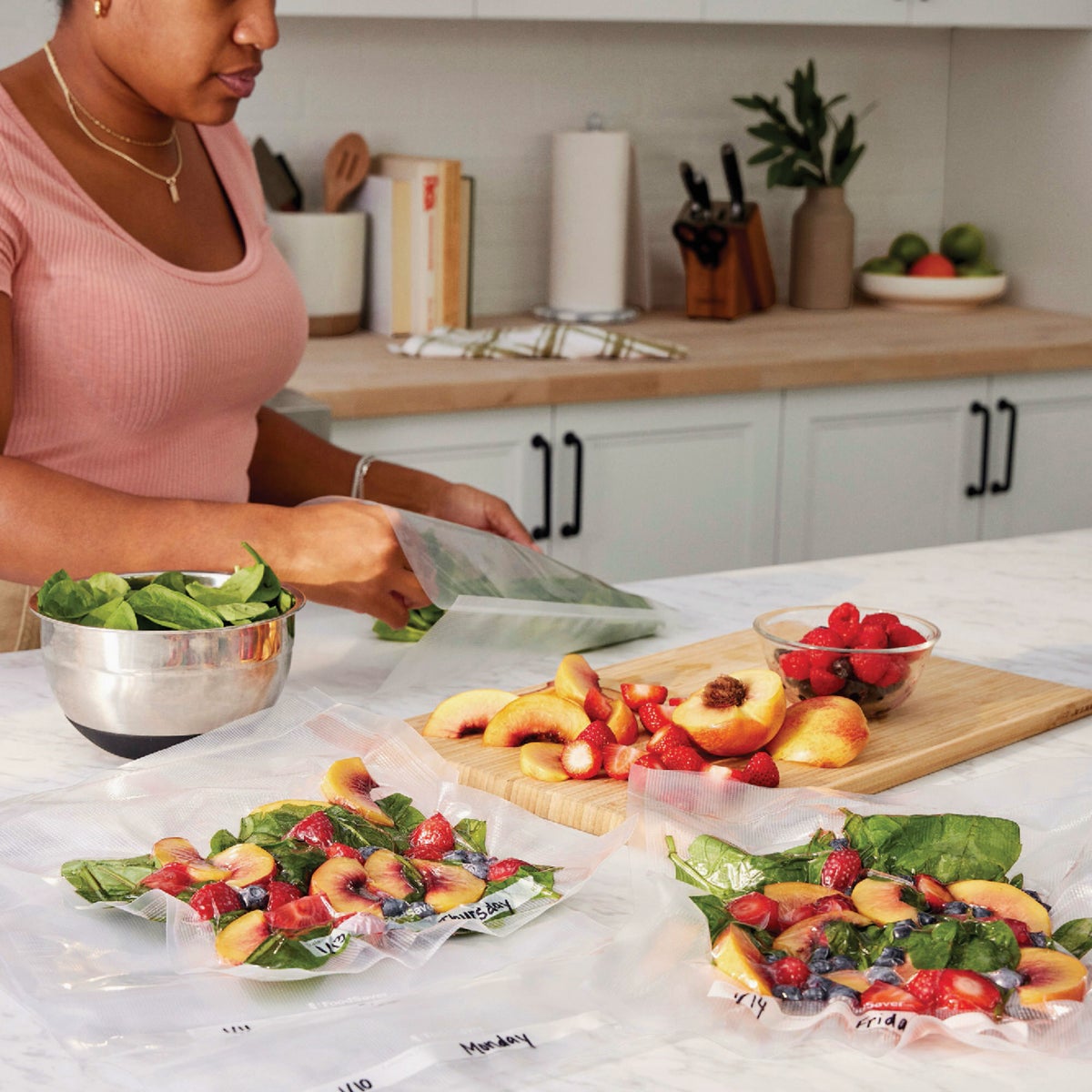 FoodSaver 11 In. x 12 Ft. Vacuum Seal Roll (2-Pack) Image 2