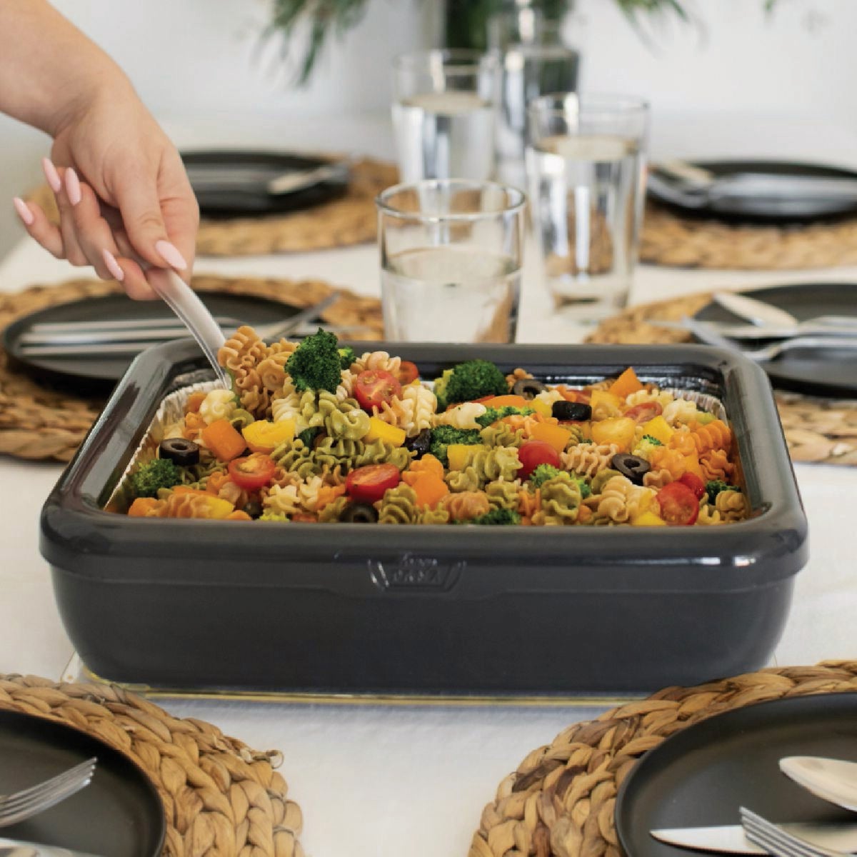 Fancy Panz Classic Charcoal Baking Carrier with Foil Pan and Serving Spoon Image 4