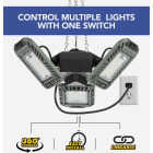 Bell+Howell Triburst 4000 Lumen Shop Light Image 3