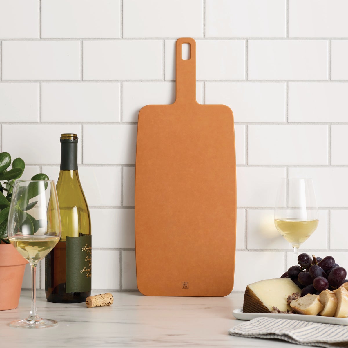 Zwilling 19 In. x 7.5 In. Plant Fiber Natural Cutting Board Image 3