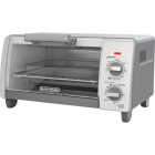 Black & Decker Crisp 'N Bake 4-Slice Toaster Oven Image 1