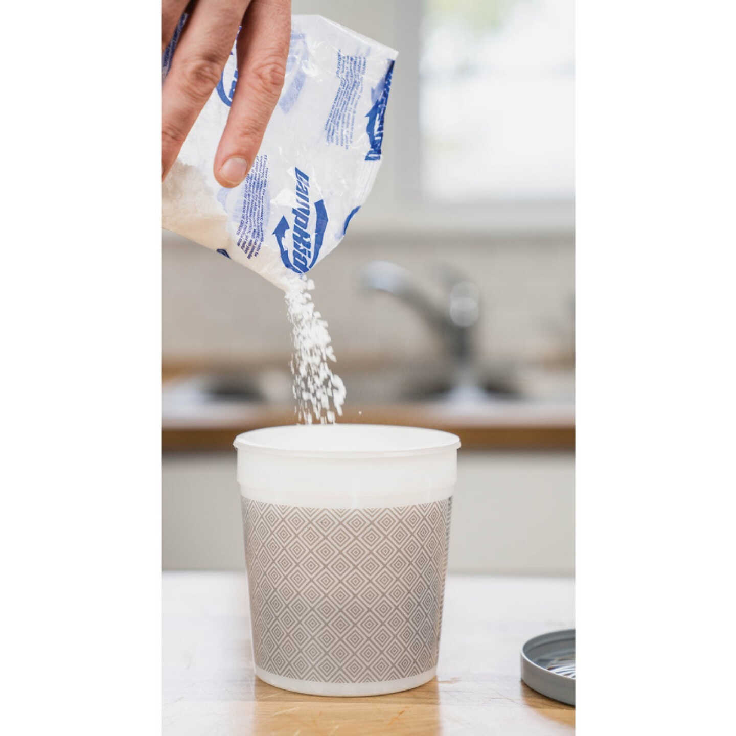 DampRid 44 Oz. Lavender Vanilla Moisture Absorber Refill Image 2