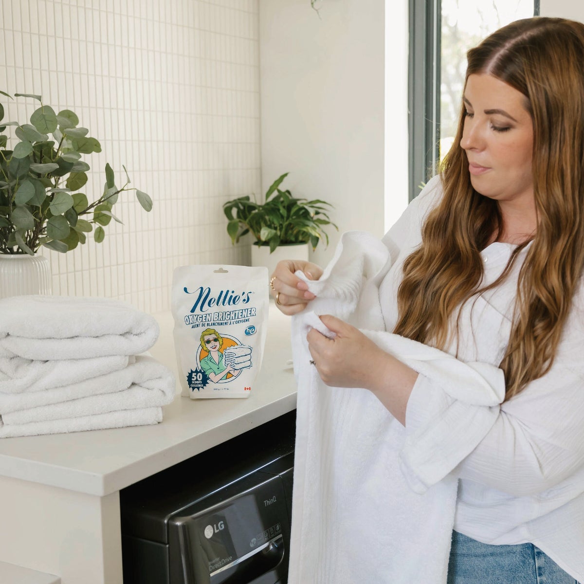 Nellie's 50-Scoop Powder Oxygen Brightener Image 5