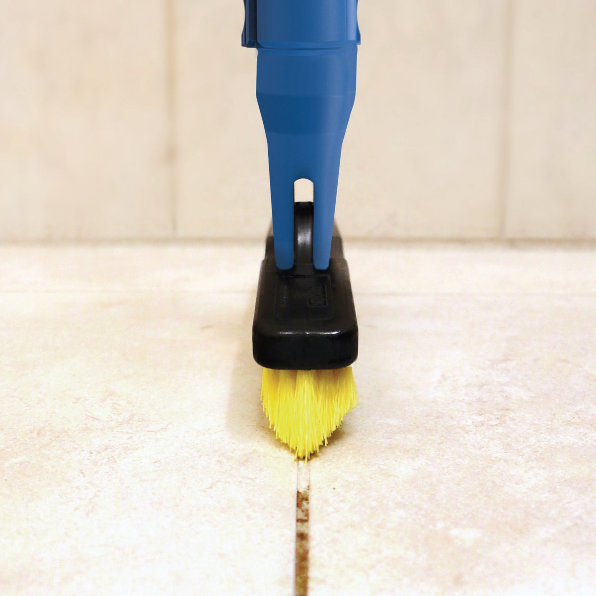 Unger Professional LockOn Stiff Non-Scratch Swivel Grout Brush Image 3