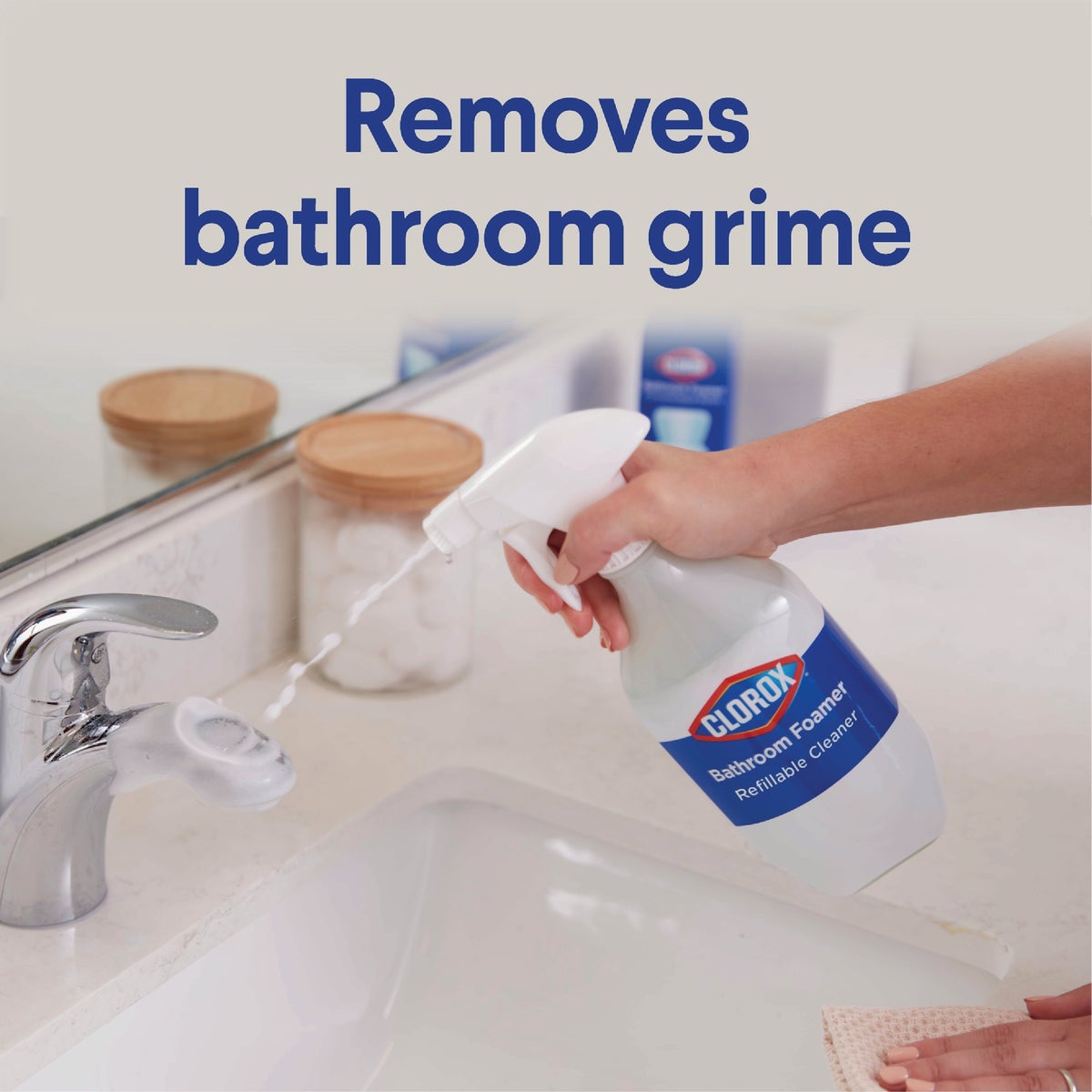 Clorox Fresh Scent Bleach-Free Bathroom Foamer Refillable Cleaner Starter Kit Image 3