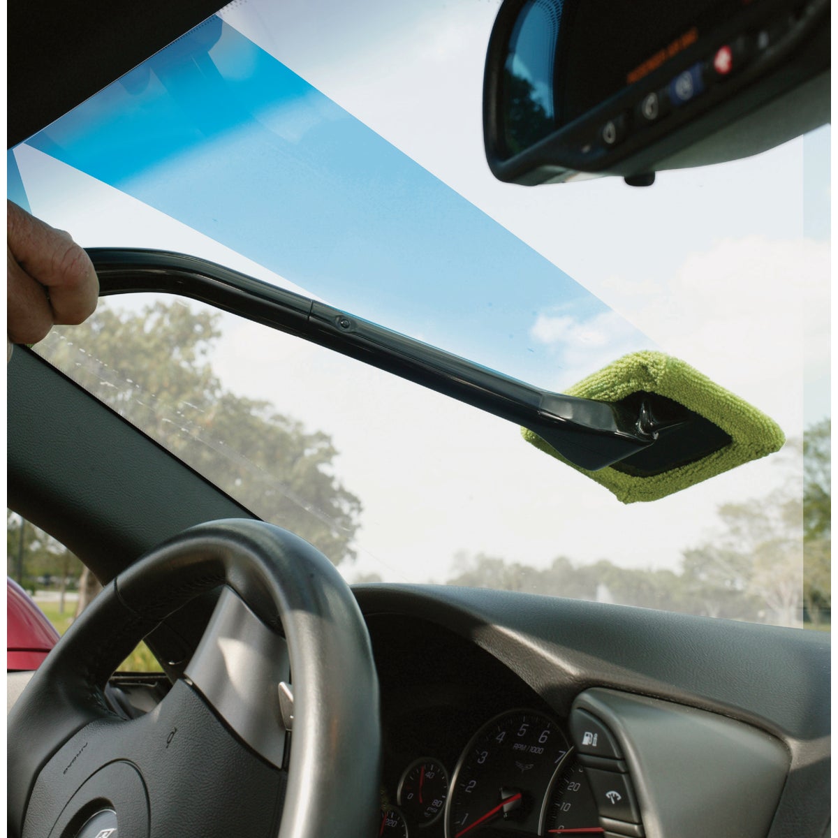 Windshield Wonder Inside Windshield Cleaner Kit Image 2