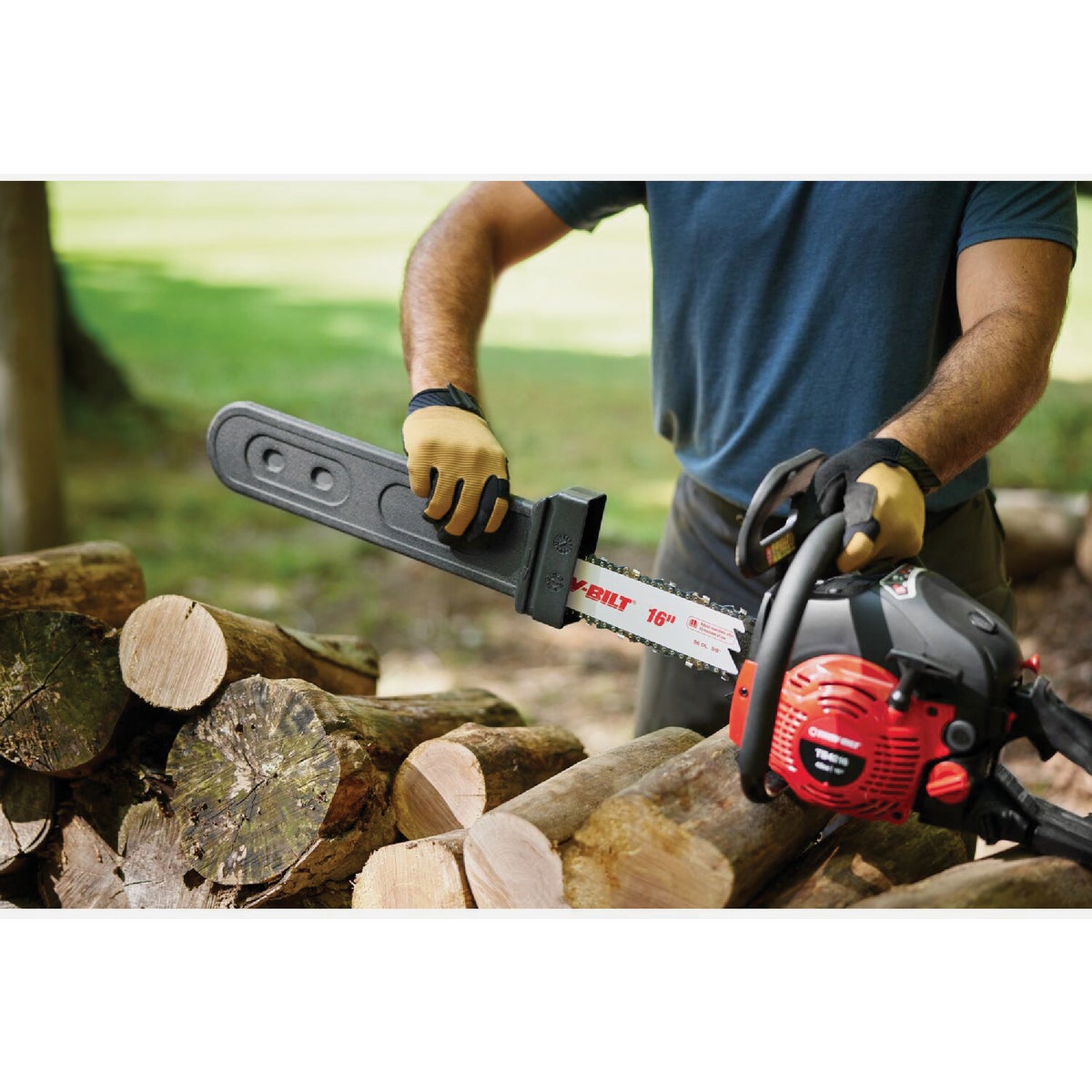 Troy-Bilt TB4216 42cc 2-Cycle 16 In. Gas Chainsaw Image 2