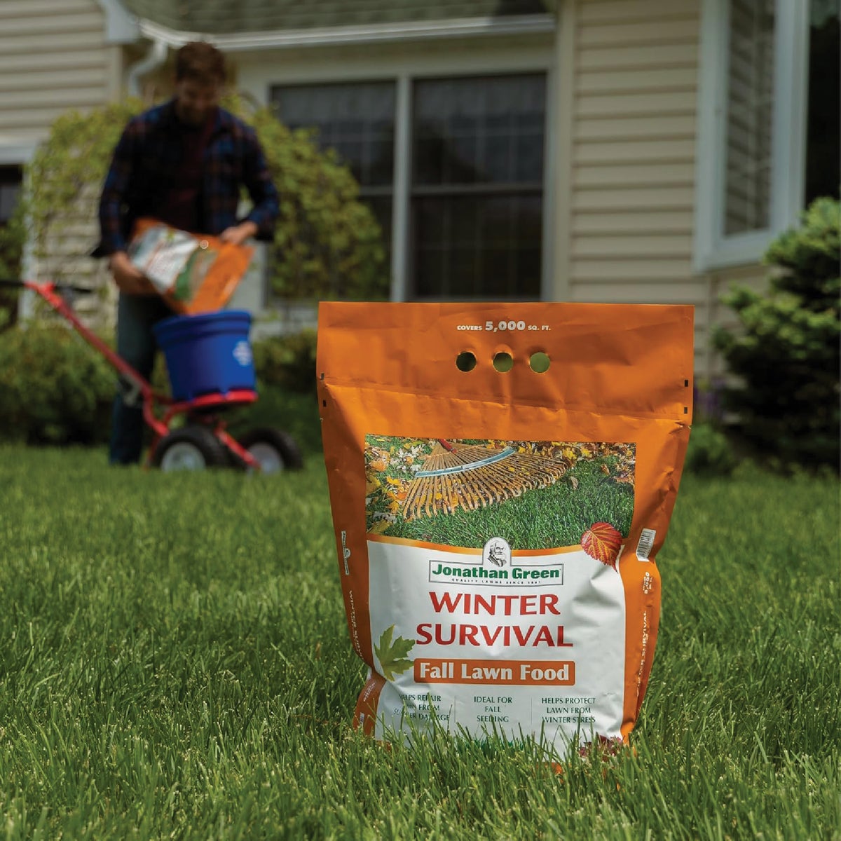 Jonathan Green Winter Survival 45 Lb. 15,000 Sq. Ft. 10-0-20 Winterizer Fall Fertilizer Image 2