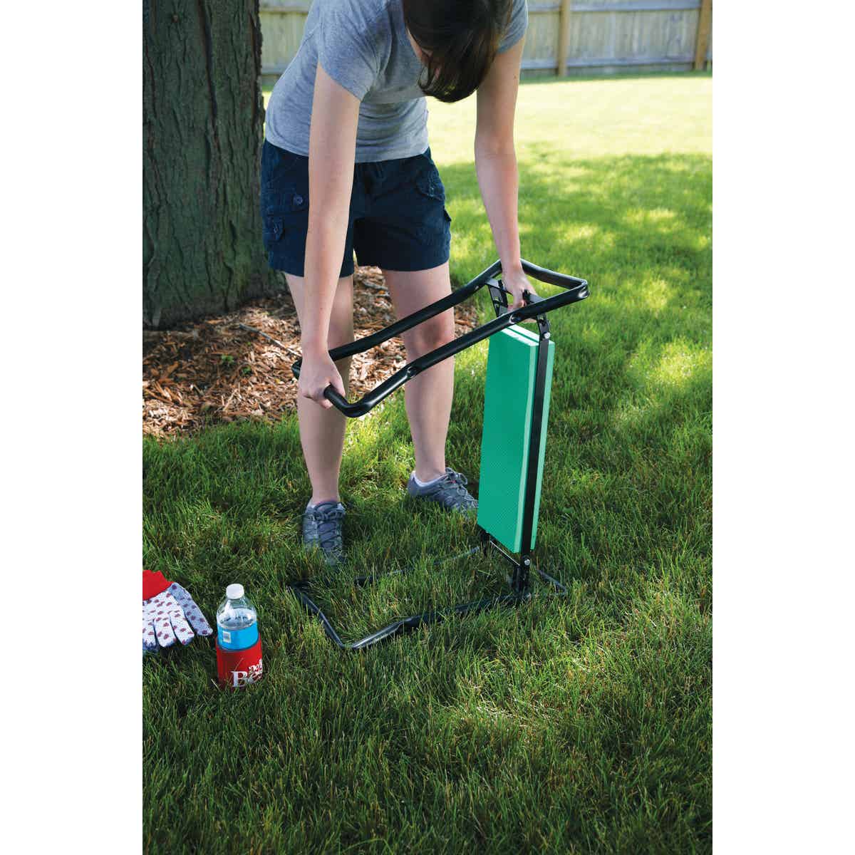 Best Garden Green Foam Pad with Black Steel Frame Garden Kneeler Bench Image 6