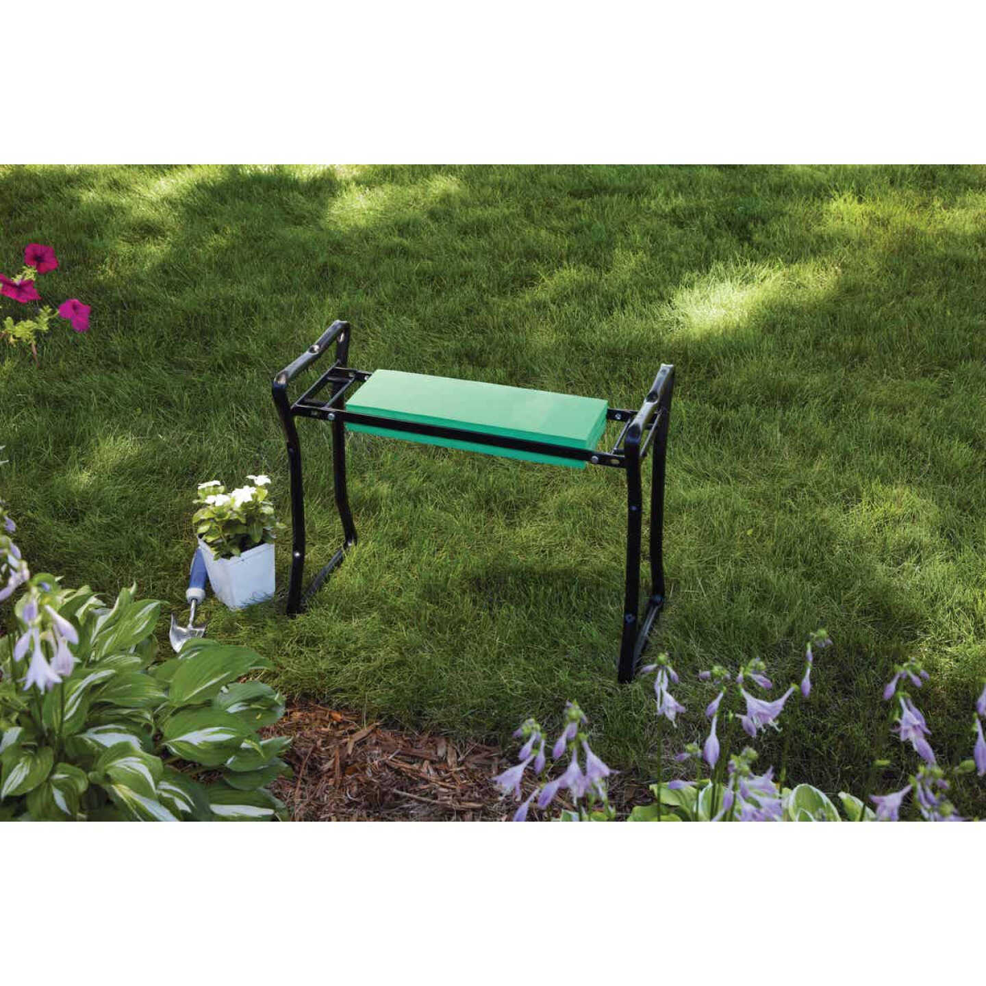 Best Garden Green Foam Pad with Black Steel Frame Garden Kneeler Bench Image 10