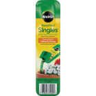 Miracle-Gro Pour & Feed 2 Oz. Ready-To-Use Plant Food Singles Image 1