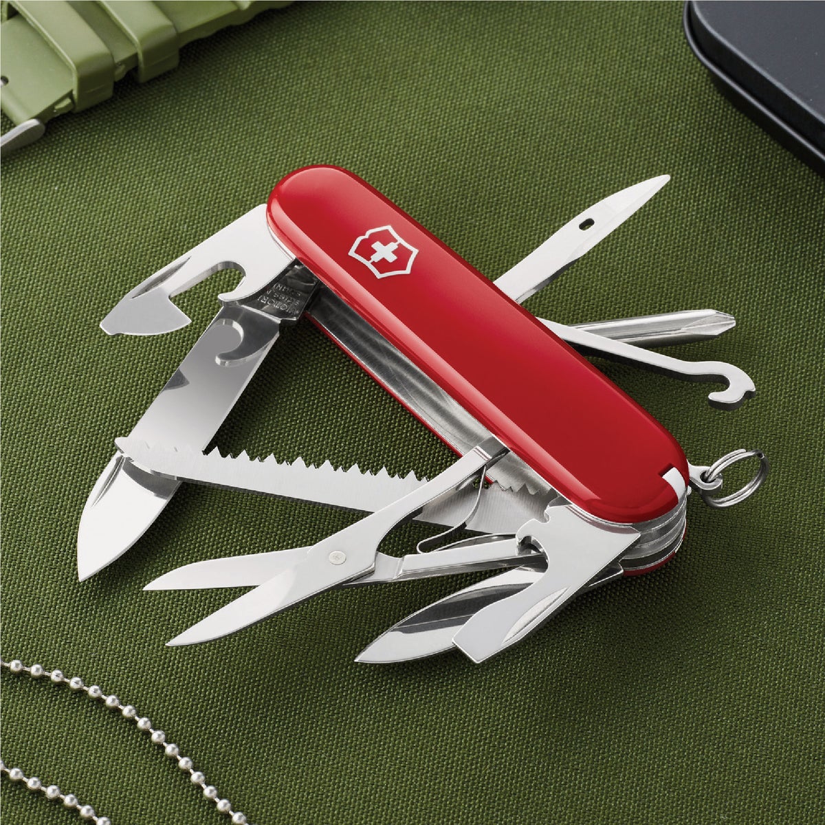 Victorinox Fieldmaster 15-Function 3-1/2 In. Red Swiss Army Knife Image 3