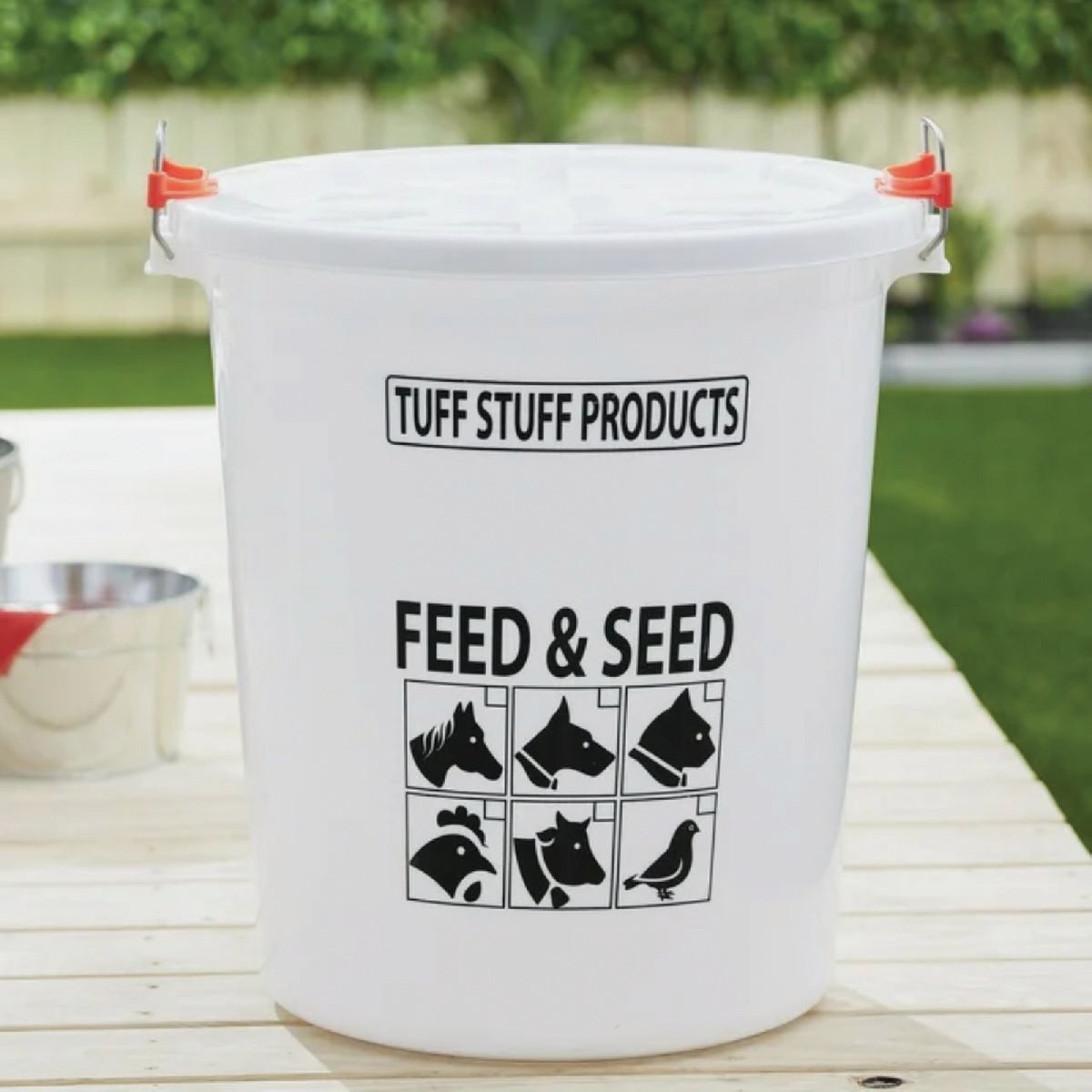 Tuff Stuff 17 Gal./80 Lb. Feed & Seed Storage Tub with Lid Image 2