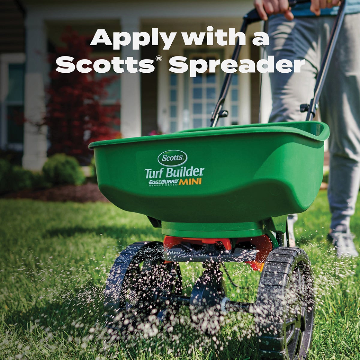 Scotts Turf Builder 40.05 Lb. 15,000 Sq. Ft. Halts Crabgrass Preventer with Lawn Food Image 6