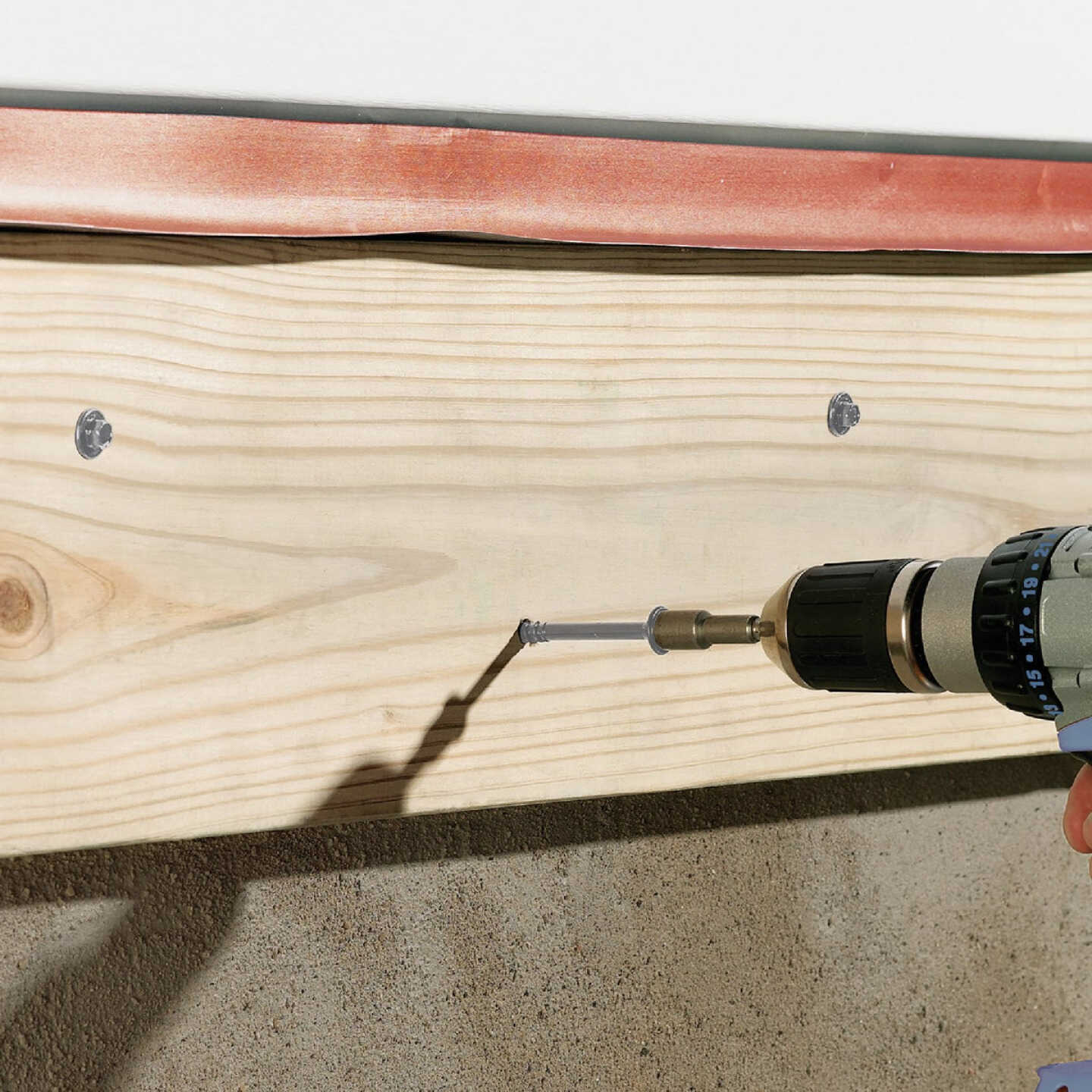 FastenMaster LedgerLok 0.305 In. x 5 In. Coarse Steel Hex-Head Ledger Board Fasteners (250 Ct. Box) Image 2