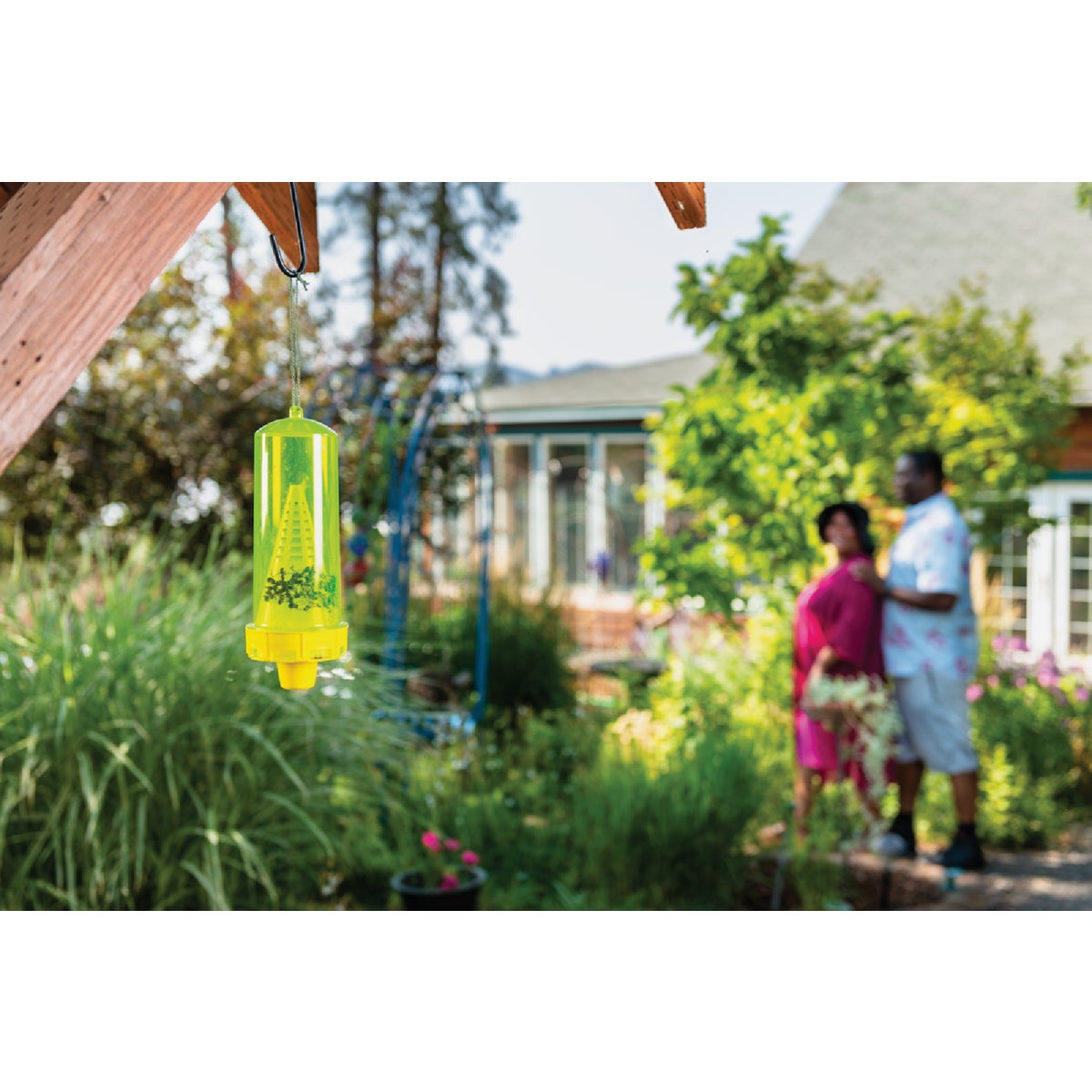 Rescue Liquid Outdoor Yellow Jacket Bait (2-Pack) Image 2