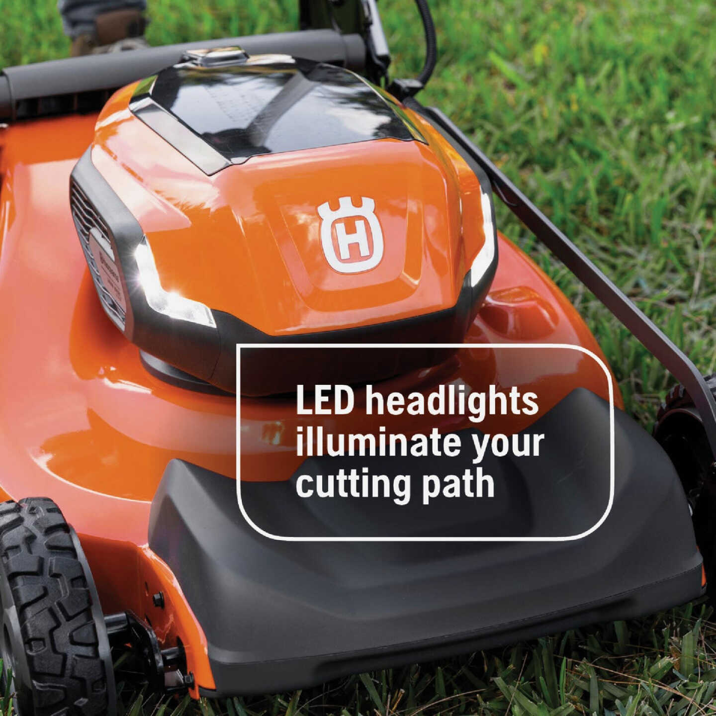 Husqvarna LE-322 Lawn Xpert Battery Mower Kit Image 13