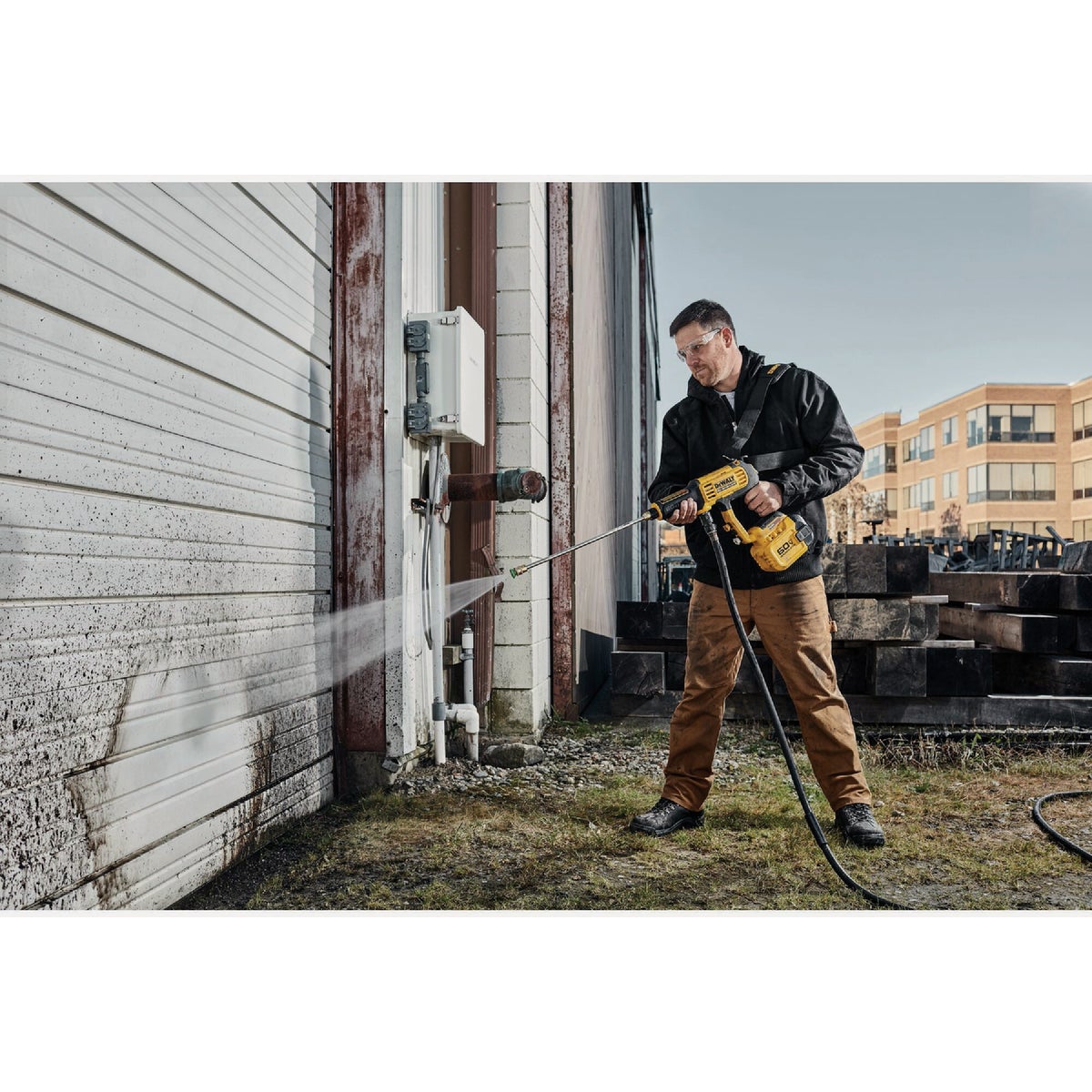 DeWalt 1000 PSI Power Washer Cleaner Image 2