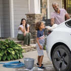 FITT HIFLO 1/2 In. x 50 Ft. Lightweight & Compact Garden Hose Image 3