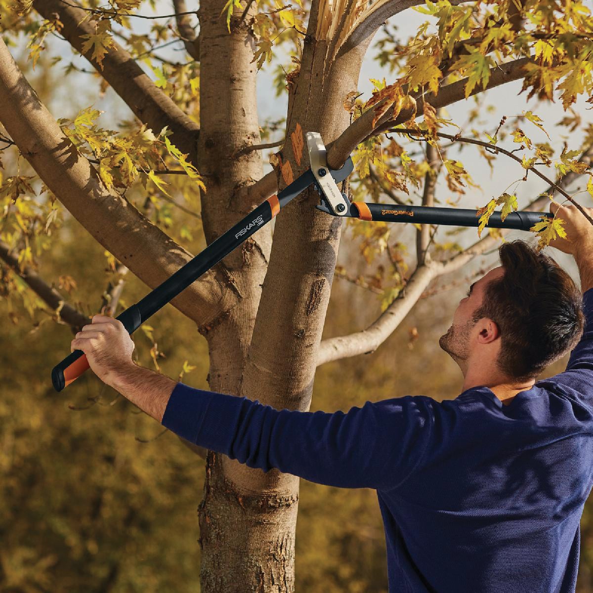 Fiskars PowerGear2 31.5 In. Steel Bypass Lopper Image 2