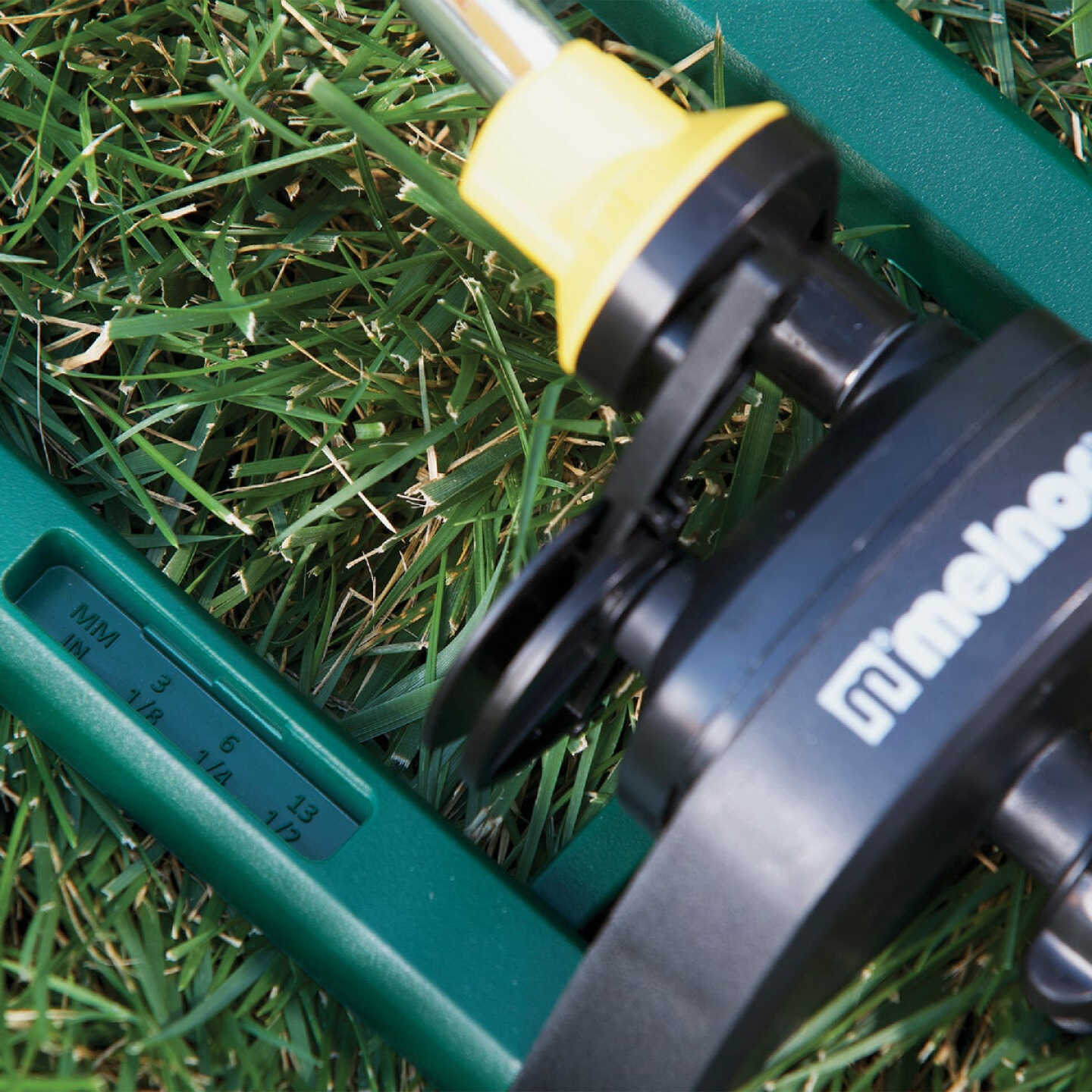 Melnor EasyGrow Max 3400 Sq. Ft. Oscillating Sprinkler Image 5