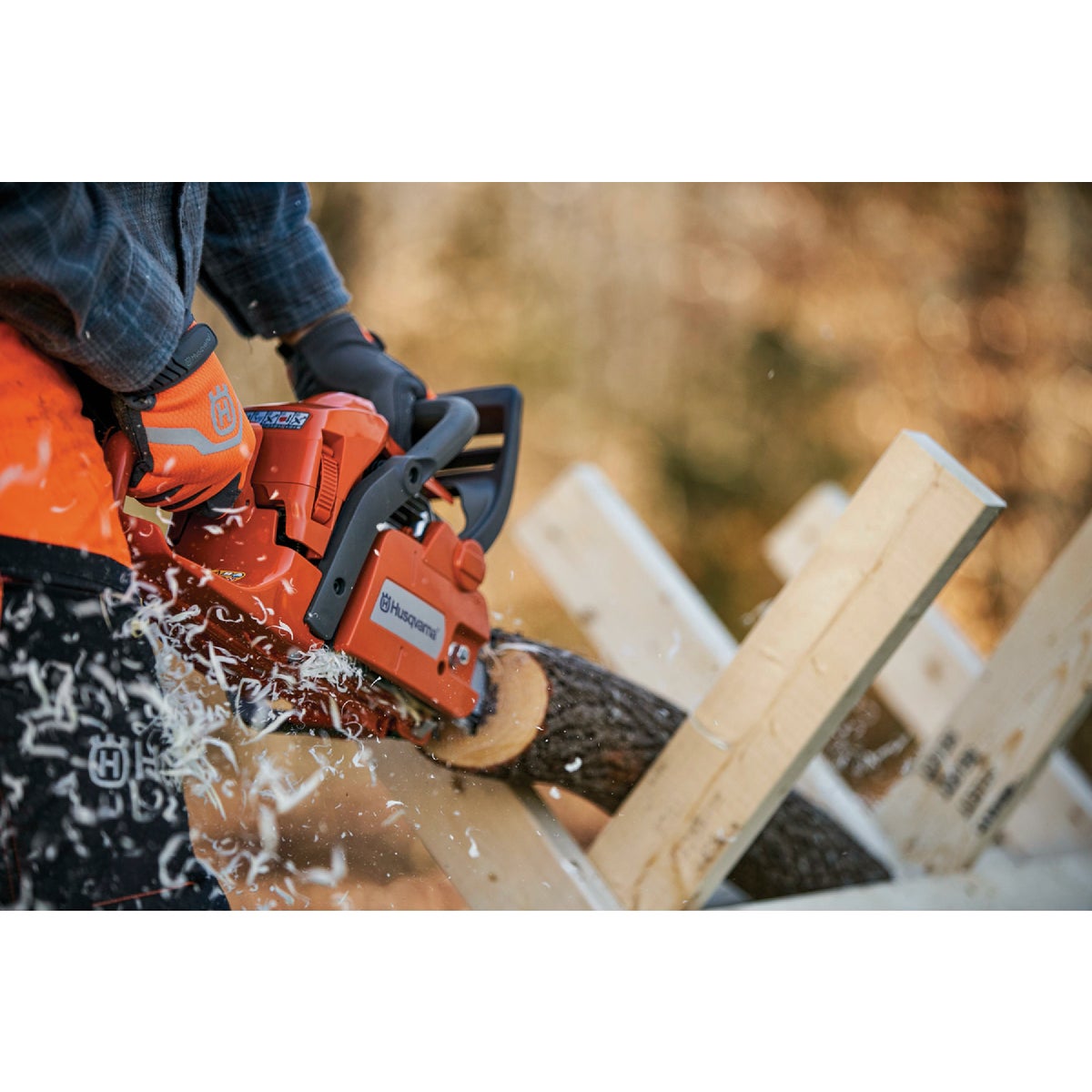 Husqvarna 440 18 In. Gas Chainsaw Image 2