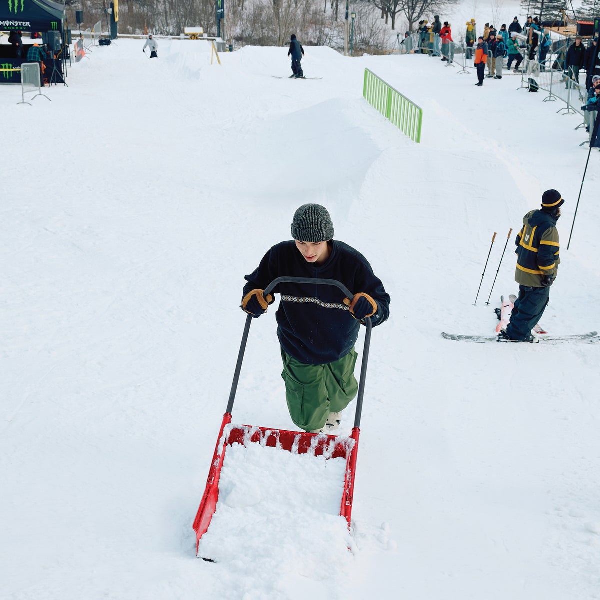 Garant 24 In. Poly Sled Snow Shovel with Steel Wear Strip and 42.5 In. Steel Handle Image 5