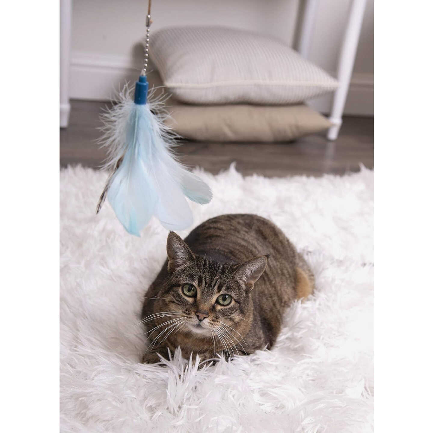 SmartyKat Frisky Flyer Extendable Feather Wand Cat Toy Image 3