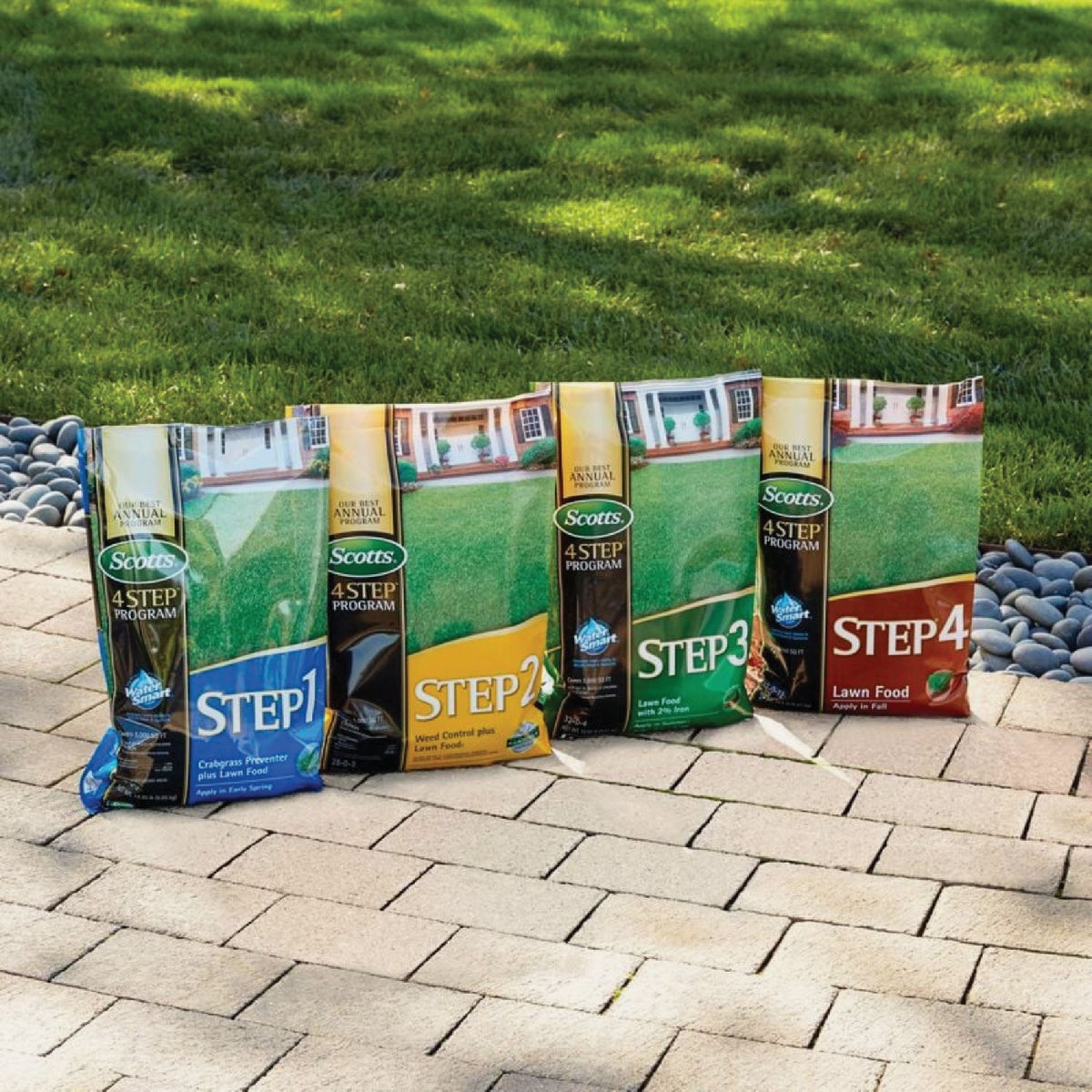 Scotts 4 Step Program Step 3 37.70 Lb. 15,000 Sq. Ft. Lawn Fertilizer with 2% Iron Image 3