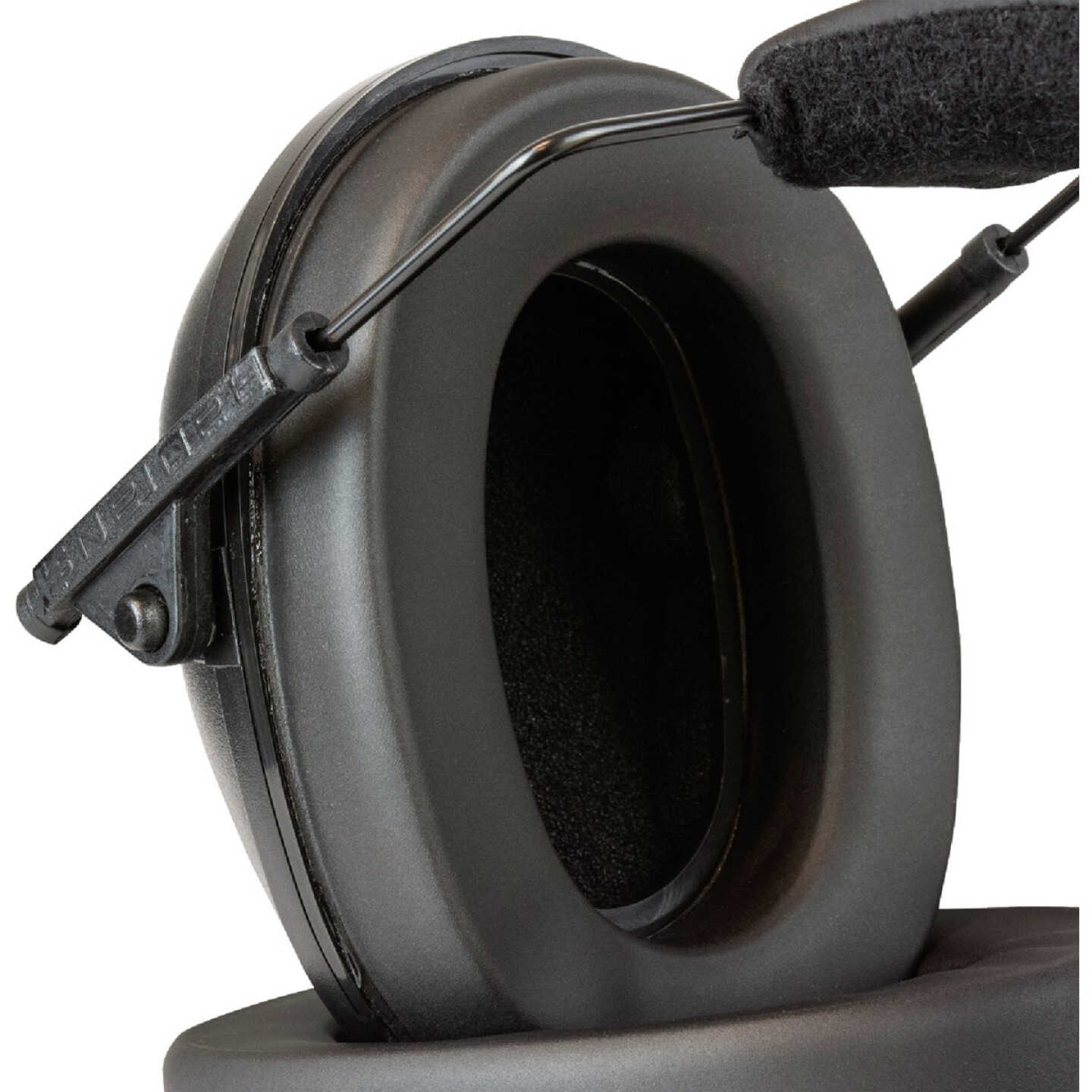 Radians Lowset 21 dB NRR Earmuffs Image 5